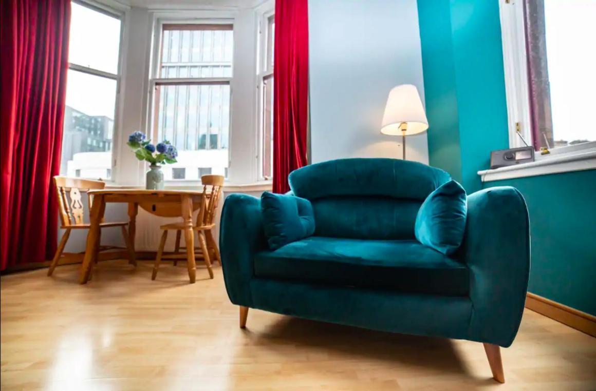 Renfield Apartment, Bright And Spacious Home Glasgow Esterno foto
