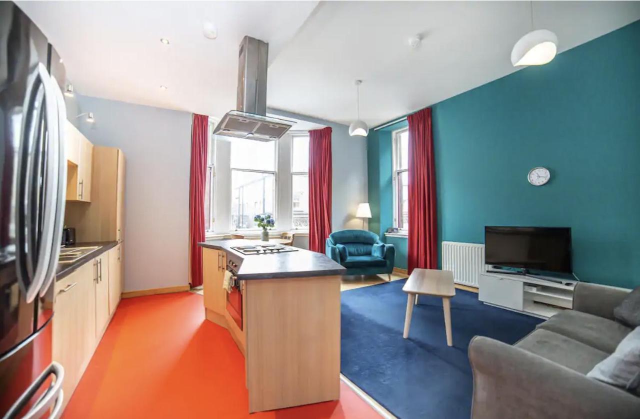 Renfield Apartment, Bright And Spacious Home Glasgow Esterno foto